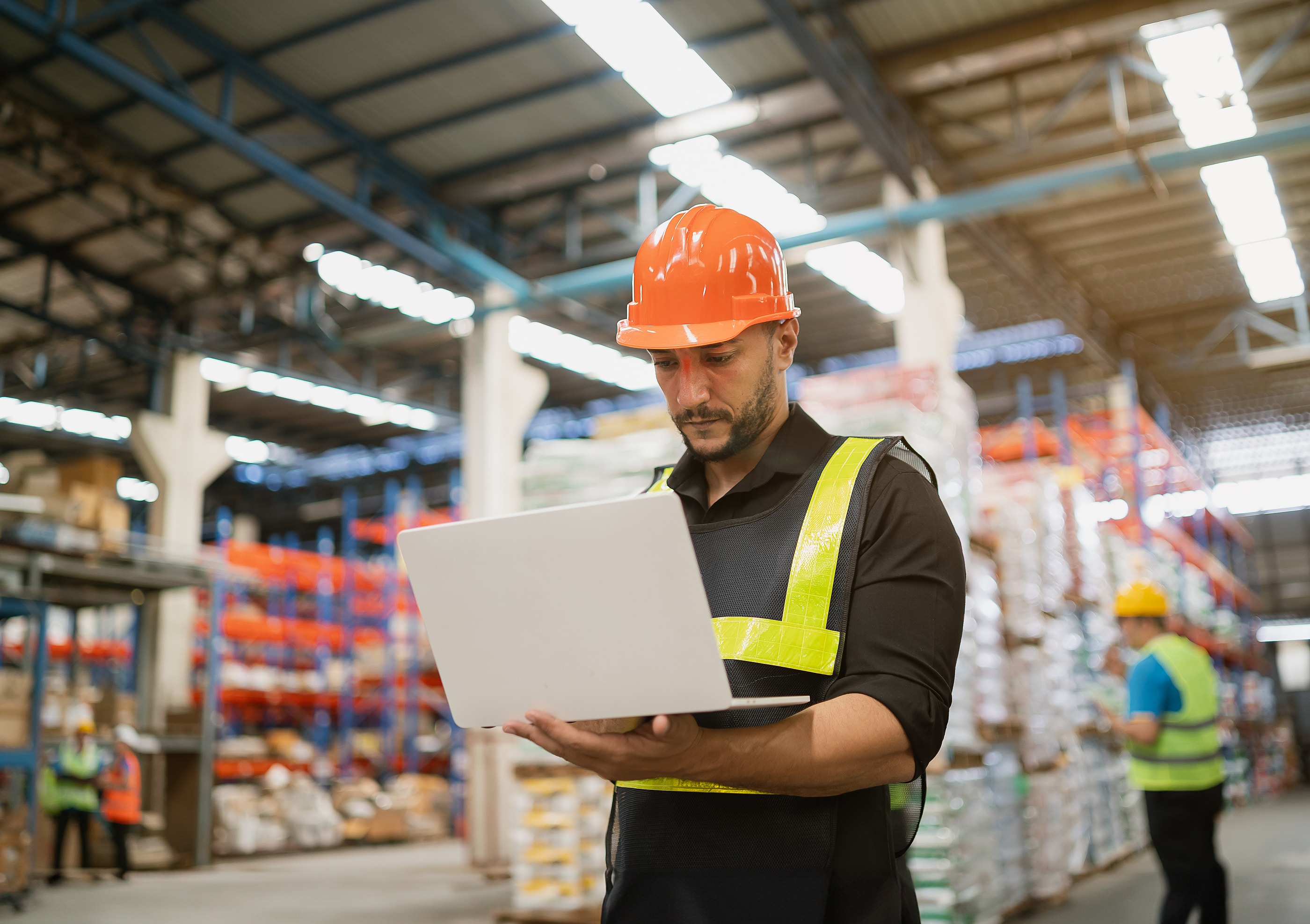Warehousing and Logistics: Expert Tips for an Organized Inventory